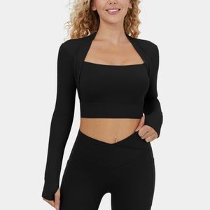 Size S long sleeve Halara top, never worn brand new. Workout material.